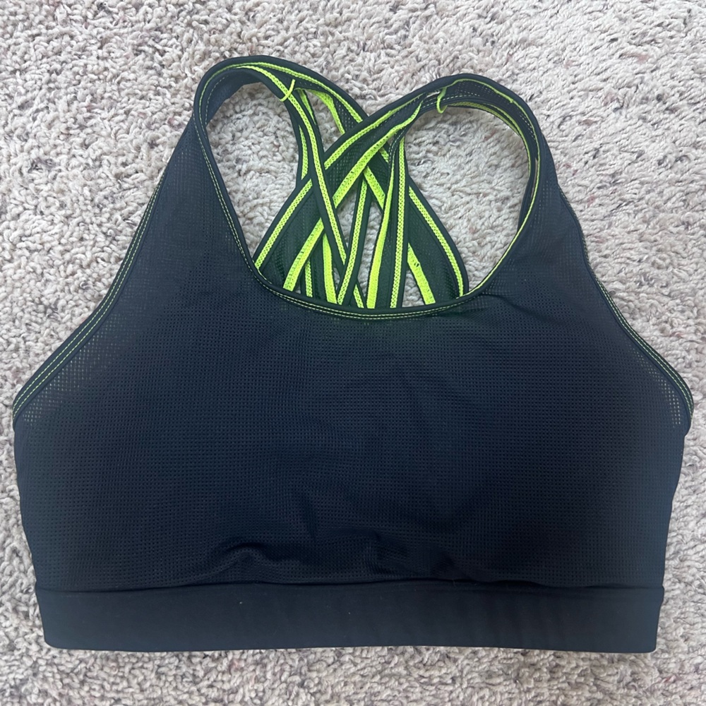 Fabletics Faye Sports Bra M
